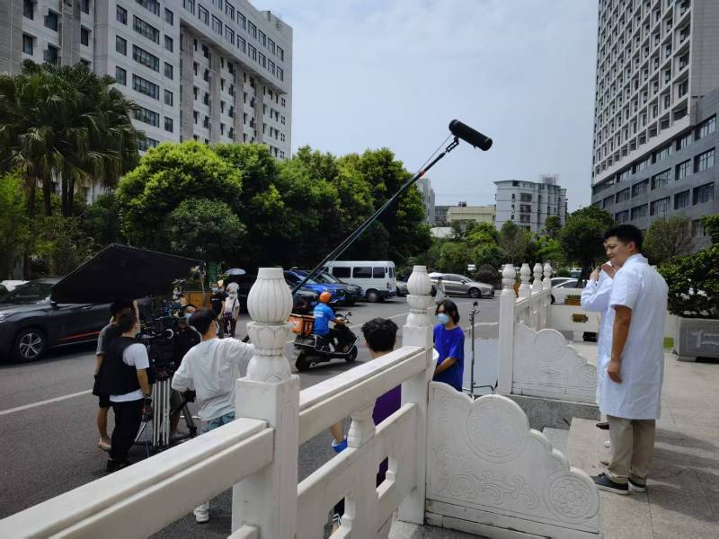 阿尔山市广告片拍摄公司低成本实现高规格制作的诀窍